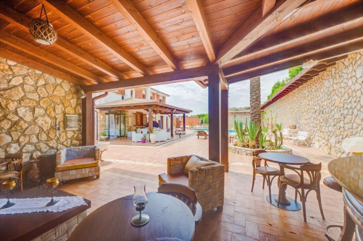 Villa Aversa 카스텔라마레델골포 외부 사진